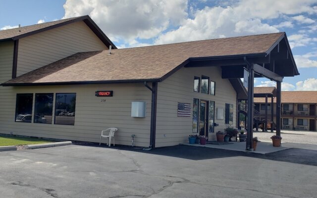 Fan Mountain Inn