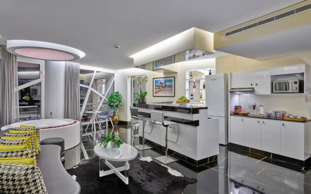 Sodeco Suites