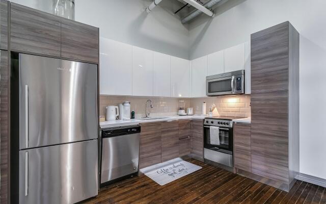 Luxury Downtown Dallas Stay by Amyfinehouse