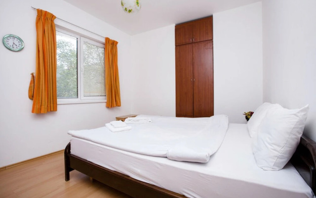 Stay Inn on Aram Str. 70