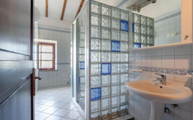 Apartment in Tuscany With Pool & BBQ