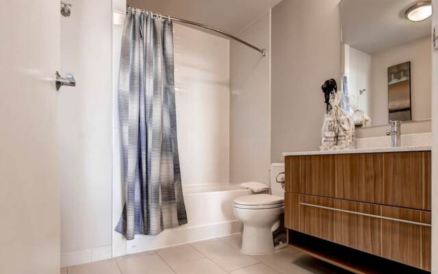 Global Luxury Suites at Boston Common