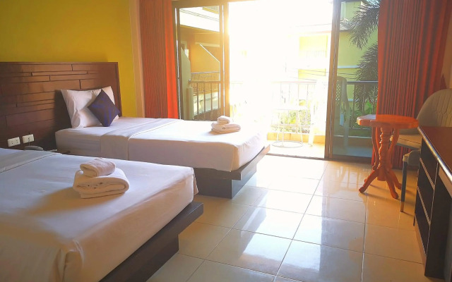Seven Seas Hotel