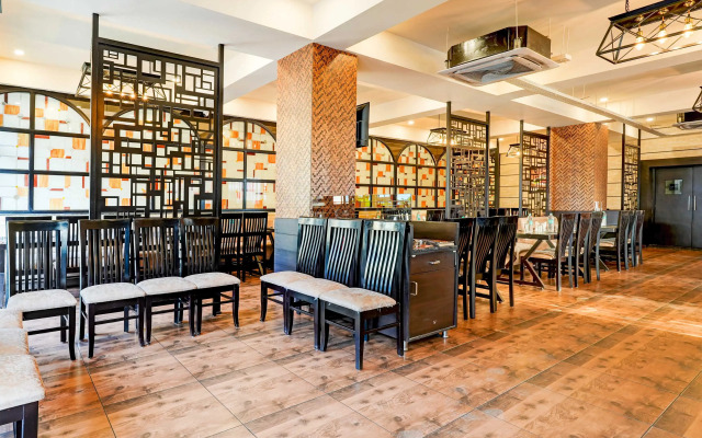 Collection O Bangalore Garudacharpalya Metro Station