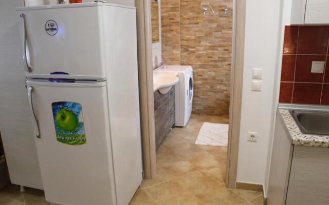 Avlemonas Guest House