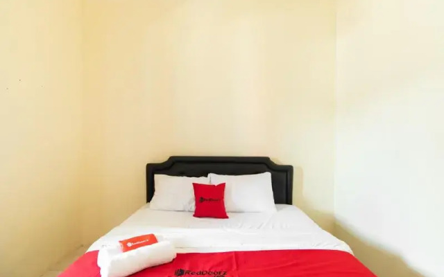 Puri Janti Guest House by RedDoorz