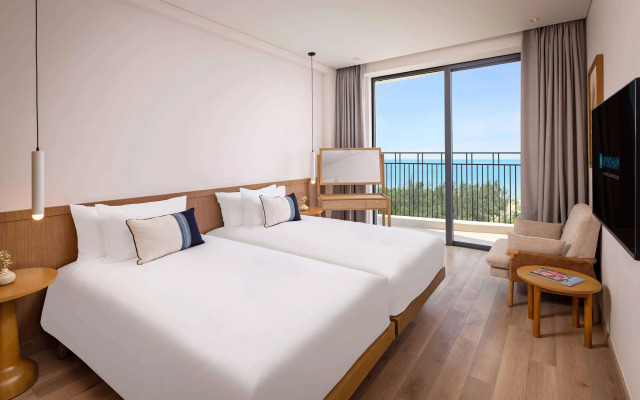 Wyndham Hoi An Royal Beachfront Resort & Villas