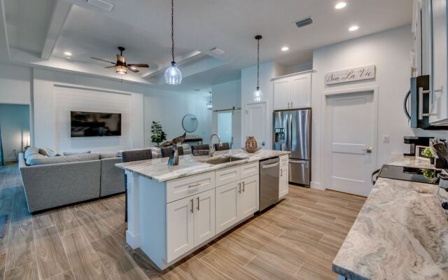 House Terrace Breeze