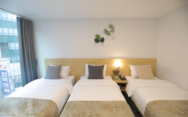 Line Hotel Myeongdong