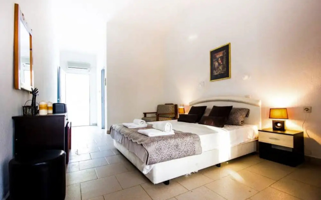 Koviou Holiday Village