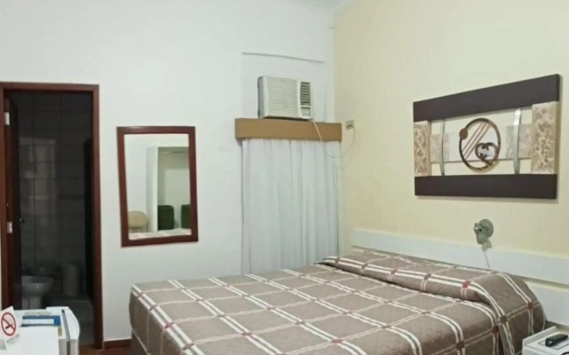 Foz Presidente Economic Hotel