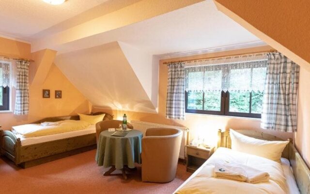 Waldgasthof & Hotel Am Sauwald