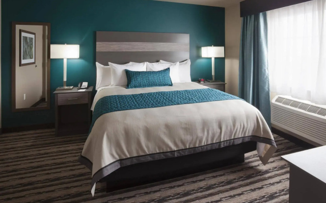 GrandStay Hotel and Suites