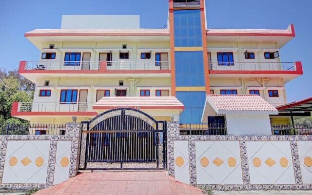 OYO Home 37509 Elegant Stay Jhajra Dehradun