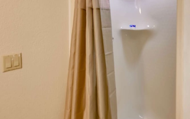 Holiday Inn Express Houston-I-10 W