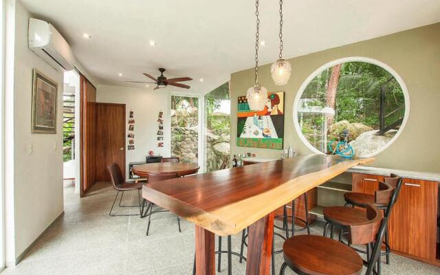 Pool House at Casa La Japiahua