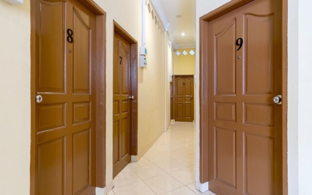 OYO 1307 Star Residence