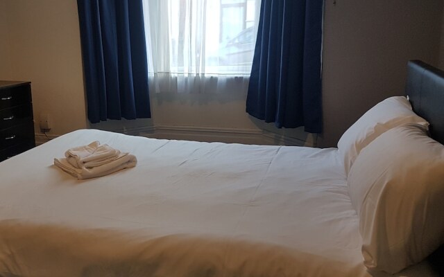 Bramshott Budget Rooms
