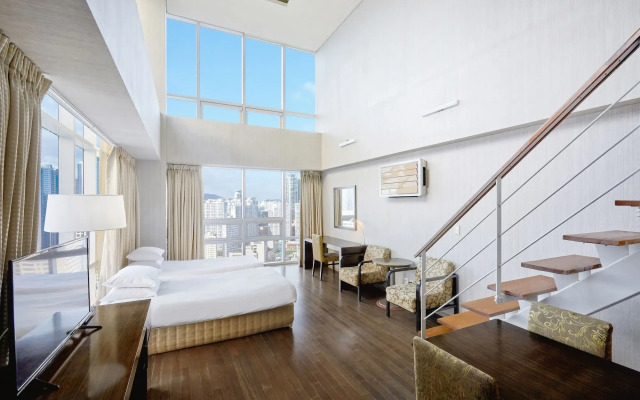 Kolon Seacloud Hotel