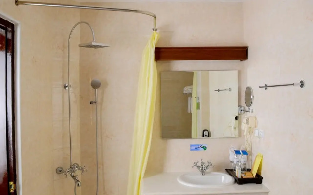 Best Western Thousand Island Hotel