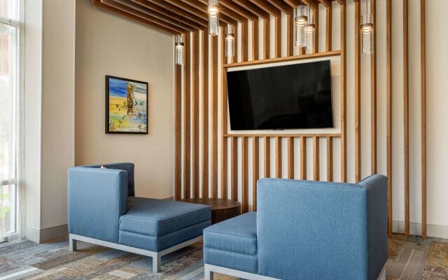 DoubleTree by Hilton Summerville Nexton