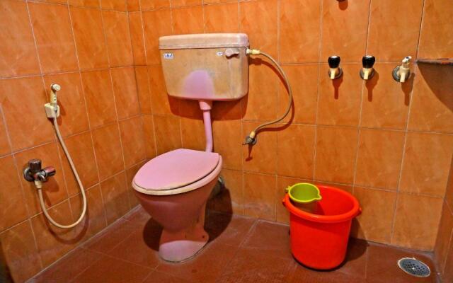 Giridarshini Homestay - Pool, Falls, Home Food & Estate