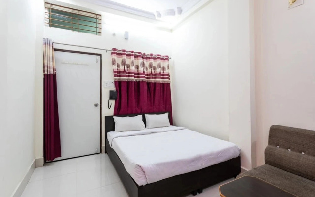 Hotel Leela Palace By OYO Rooms