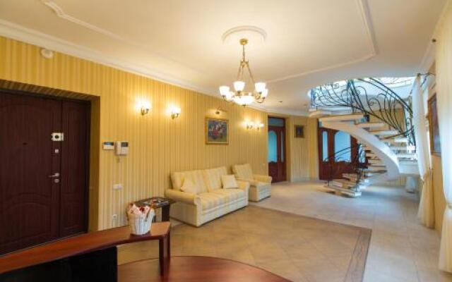 10 Rooms