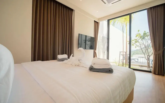 Elegant Aileen 3 Bedroom Pool Villa Naithon