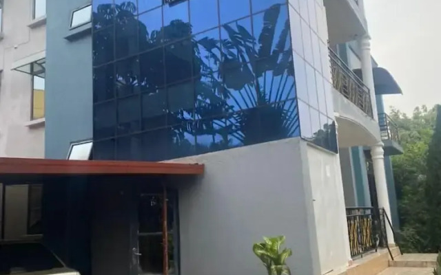 Prestige villa palace