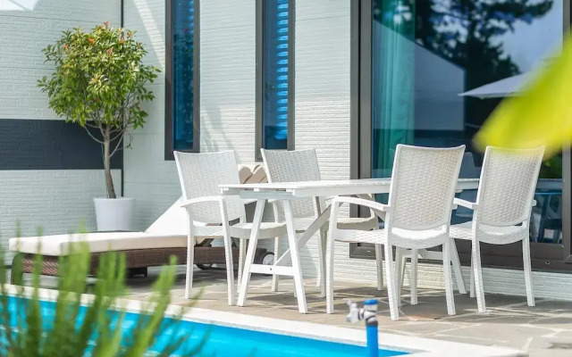 Namhae Sea and View Pool Villa Pension