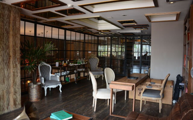 The Charlee Hotel