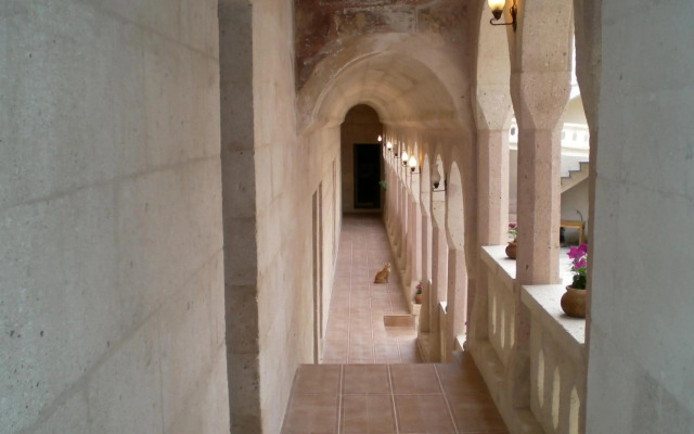 Nature Park Cave Hotel