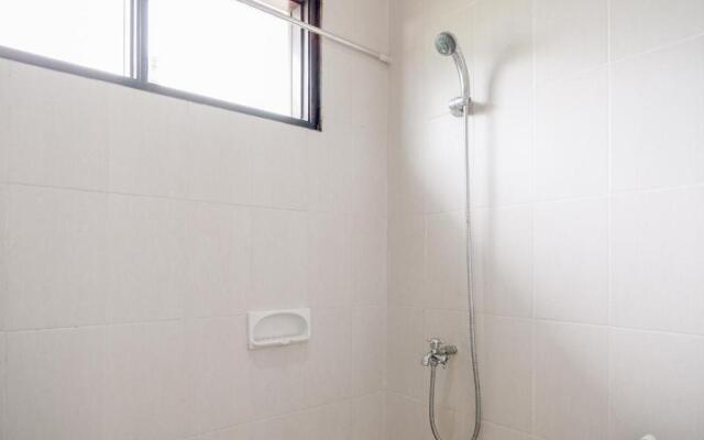 SPOT ON 3037 Sakinah Residence