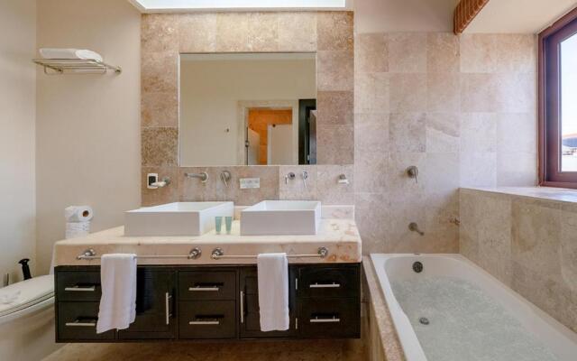 Condo Surf 407 - Beachfront Oceanview 1 Bedroom Condo Rental - at El Faro condos