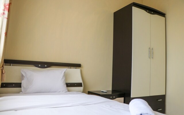 Elegant And Homey 2Br Puri Garden Apartment