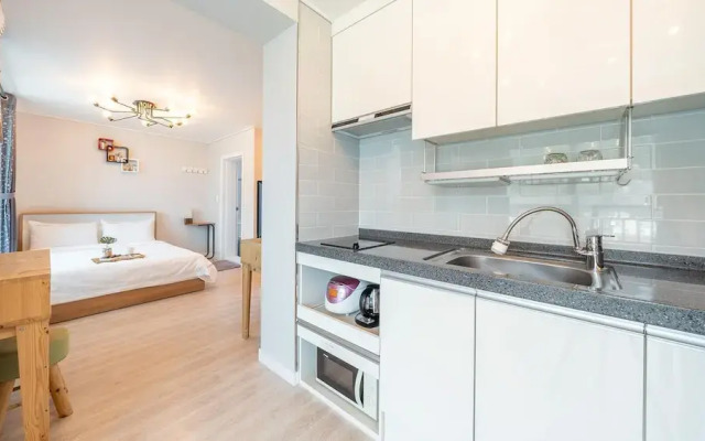 Goseong Araenmaru Pension