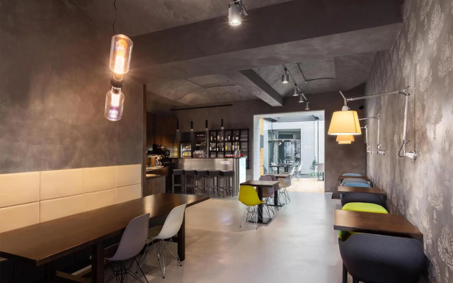 MOODs Boutique Hotel