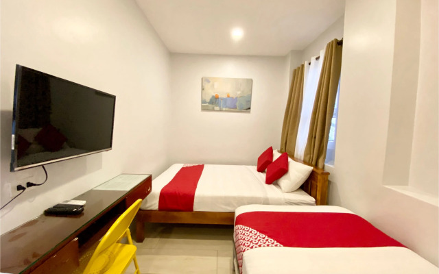 OYO 485 The Rooms By Alinace