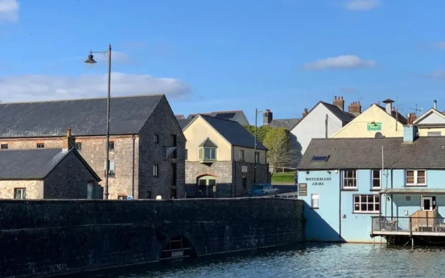 Mill Pond View
