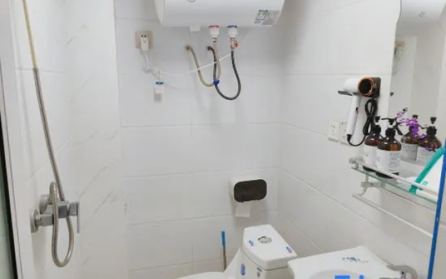 Xijian Homestay (Xinyulou Department Store) — 2-star hotel in Shijiazhuang