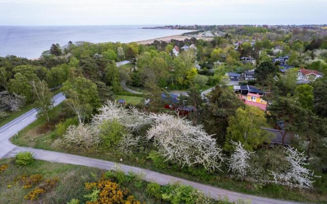 Amazing holiday home on Osterlen by the sea