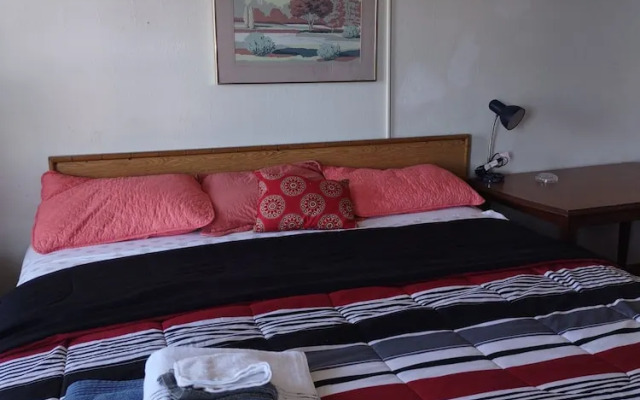 Rosenberg Motel