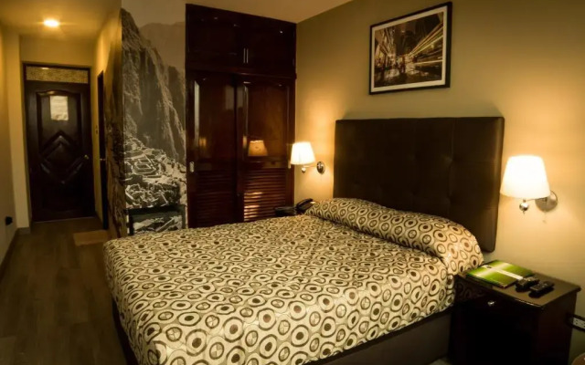 Hotel Lexus