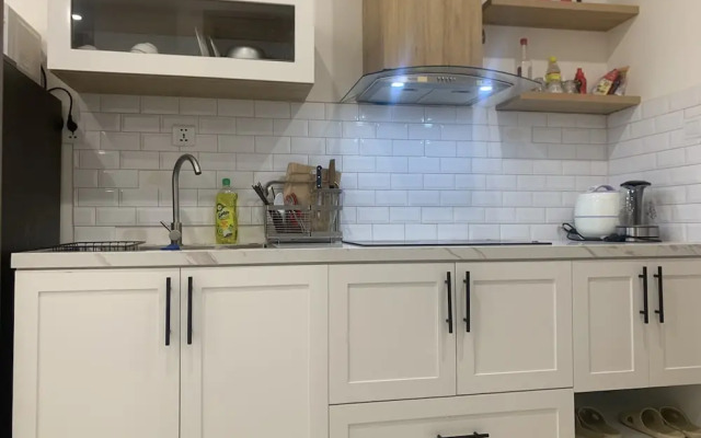 Canh Apartment in Vinhome Skylake