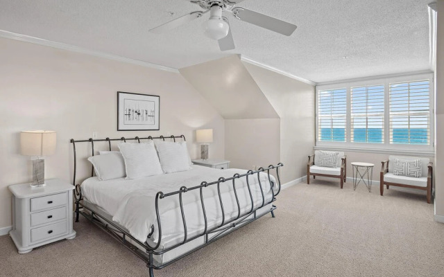 Inn at Crystal Beach 611