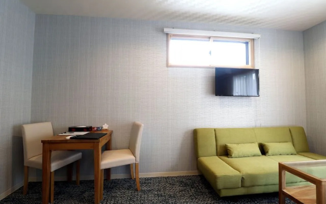 Stay SAKURA Kyoto Tambaguchi