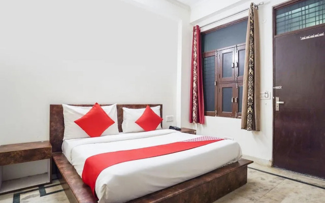 OYO Rooms Noida Atta Market