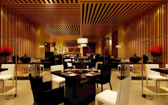 Manhattan Kinlen Hotel - Shishi