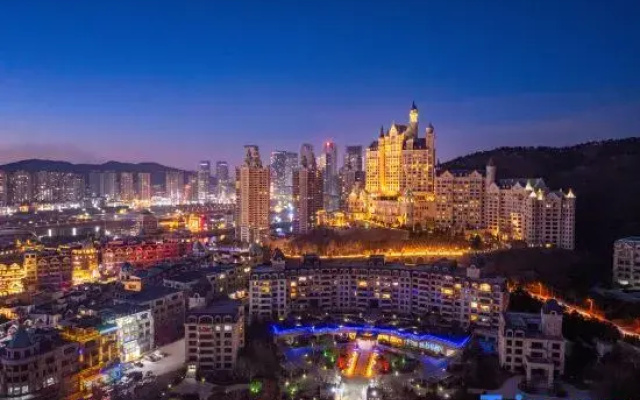 Dalian Huating Taihe Hotel (Xinghai Square Branch)